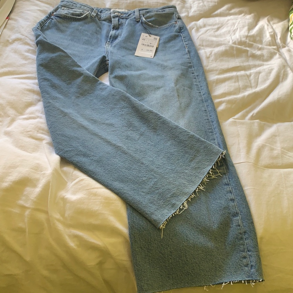 Zara Size 10, Brand New Jeans, never been worn with tags.